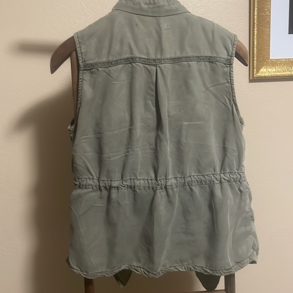 Max Jeans casual vest - Picture 6 of 7